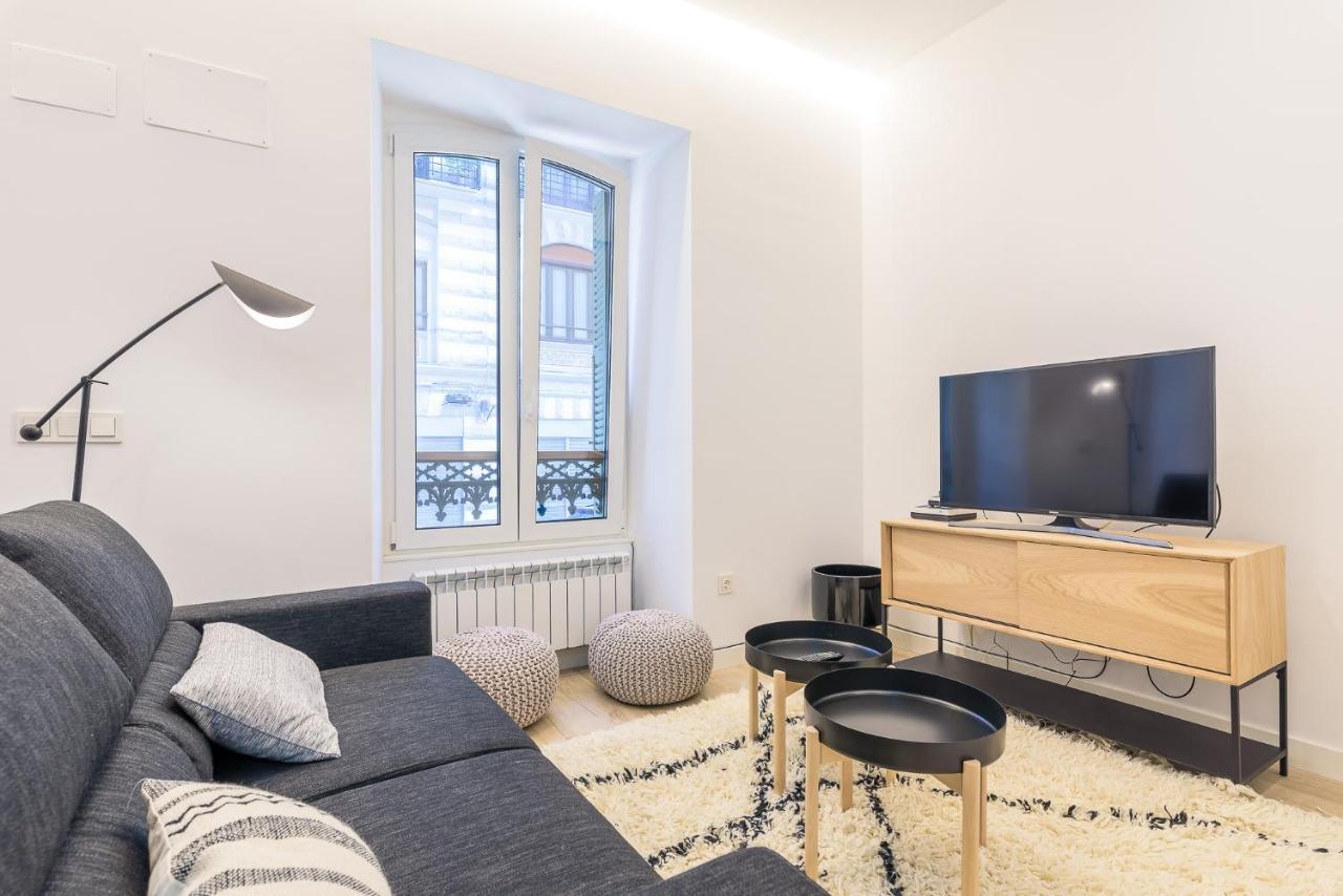 Paris La Concha - Ib Apartments Сан Себастиан Екстериор снимка